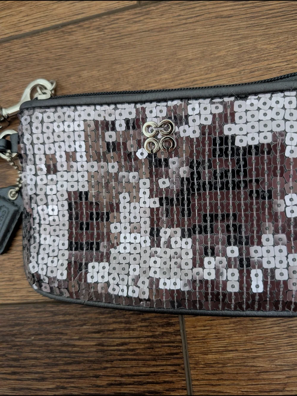 Coach gorgeous poppy